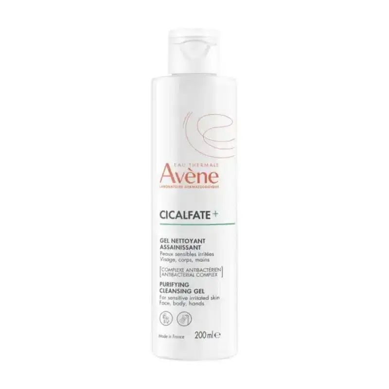 AVENE CICALFATE+ GEL NETTOYANT ASSAINISSANT est un gel lavant non-desséchant pour l’hygiène des peaux irritées de toute la famille.