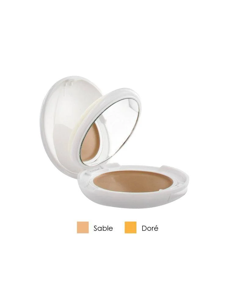 AVENE COMPACT SPF50 TEINTE SABLE est un produit solaire offrant une haute protection contre les rayons UVB et UVA, y compris les UVA courts et longs.