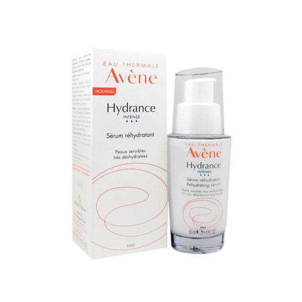 Le sérum réhydratant AVENE HYDRANCE INTENSE (30 ml) est spécialement conçu pour les peaux sensibles et très déshydratées.