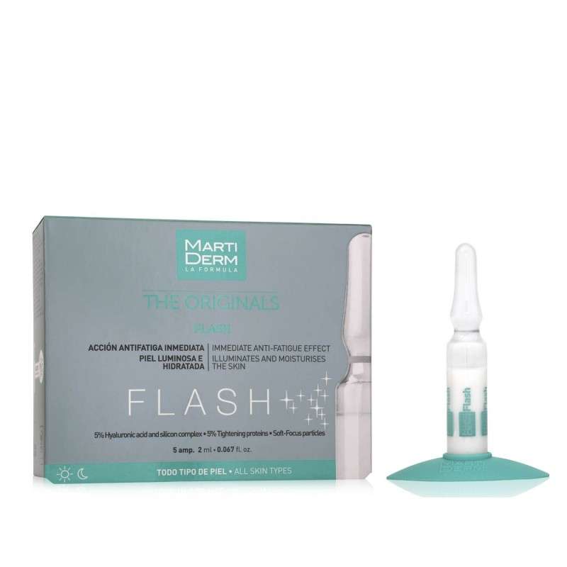 Les Flash Ampoules agissent instantanément en effaçant les signes de fatigue et de stress, en plus d'hydrater et de raffermir la peau